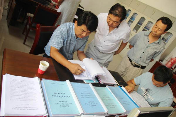 市交通運(yùn)輸局黨組書記、局長(zhǎng)馬潤(rùn)同志對(duì)隴運(yùn)集團(tuán)公司全面從嚴(yán)治黨及黨風(fēng)廉政建設(shè)進(jìn)行專題調(diào)研