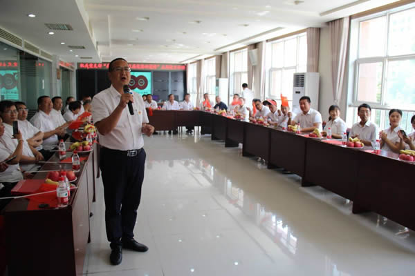 隴運(yùn)集團(tuán)公司機(jī)關(guān)黨支部開(kāi)展“慶·七一 知黨史 感黨恩 頌黨情”主題黨日活動(dòng)